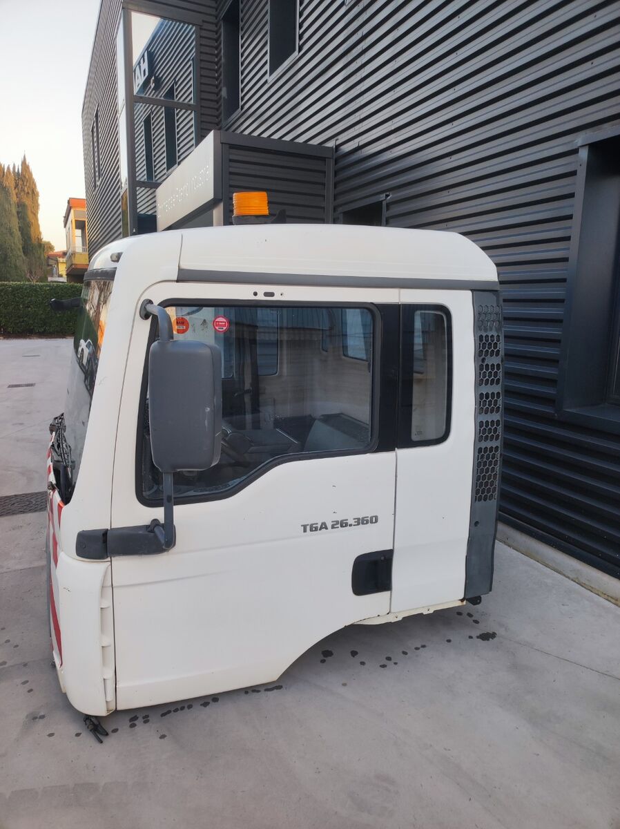 cabina per camion MAN MEDIUM