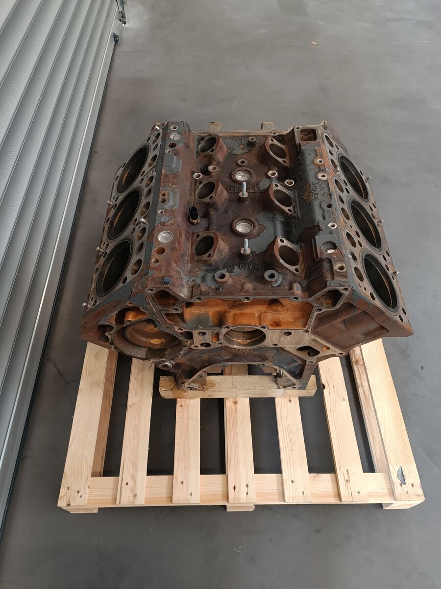 blocco motore MERCEDES-BENZ OM 501 LA ACTROS per camion MERCEDES-BENZ