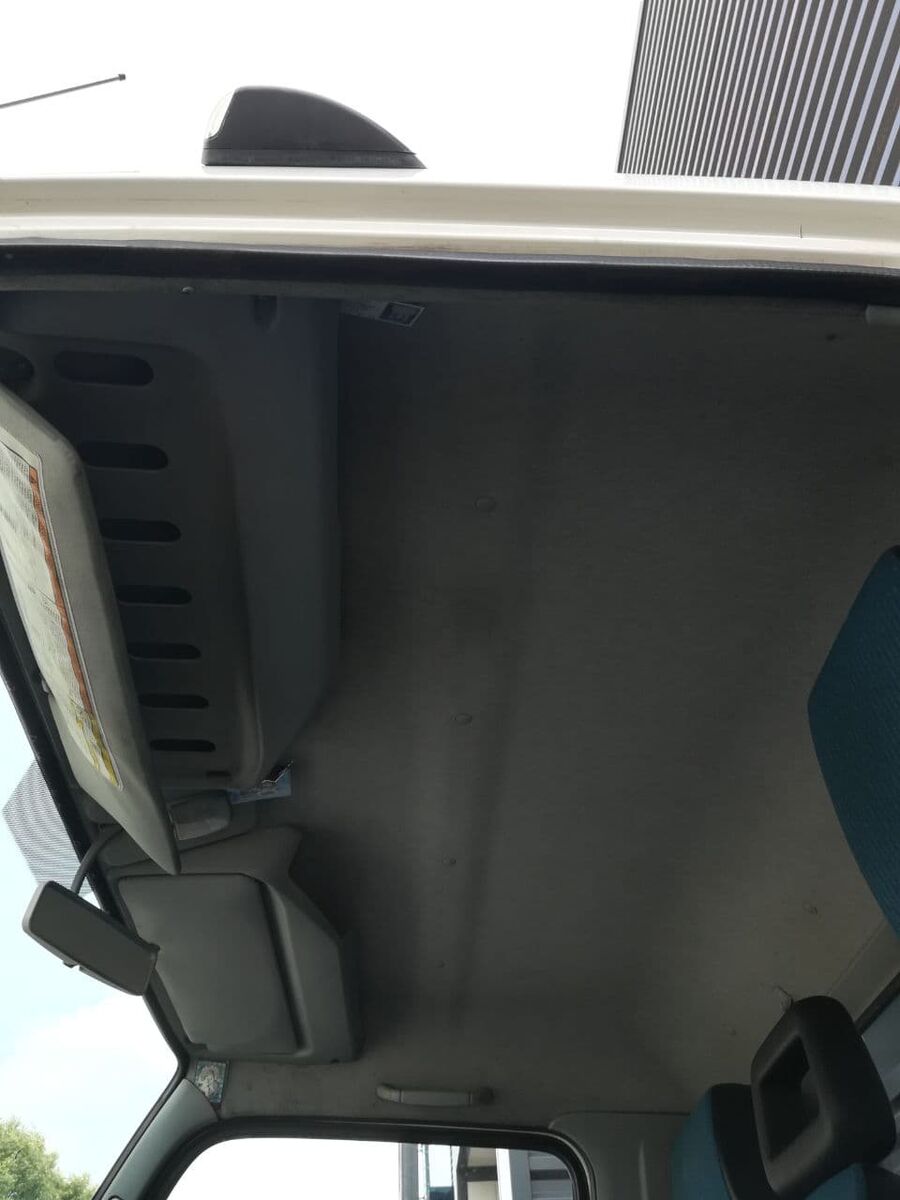 cabina MITSUBISHI FUSO CANTER C 1995mm LH DRIVE EURO 5 2011 -> per camion Mitsubishi Fuso