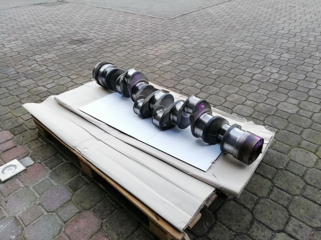 albero motore DAF OE 1684102 per camion DAF XF105 and CF85