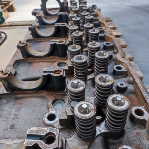 testata motore RENAULT DXI11 DXI 11 per camion RENAULT Premium E5