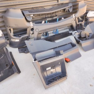 rivestimento anteriore per camion MERCEDES-BENZ ACTROS AROCS ANTOS MP4 EURO 5 EURO 6