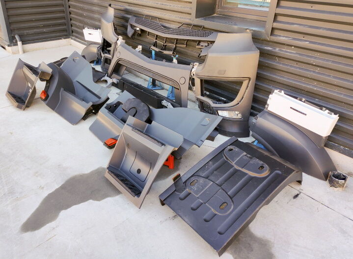rivestimento anteriore per camion MERCEDES-BENZ ACTROS AROCS ANTOS MP4 EURO 5 EURO 6