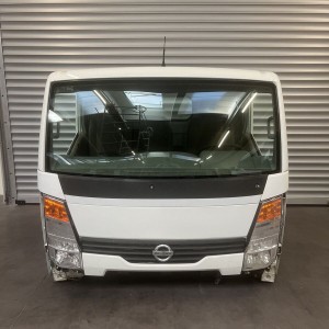 cabina NISSAN CABSTAR - NT400 2007 -> per camion NISSAN