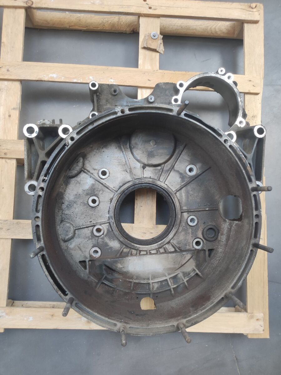 alloggiamento volano RENAULT per camion RENAULT PREMIUM MAGNUM MIDLUM