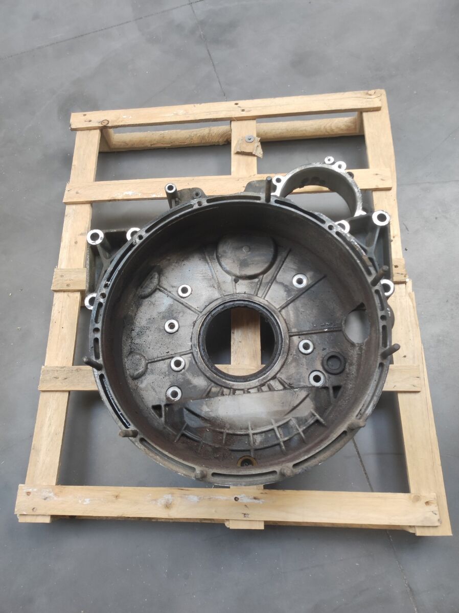alloggiamento volano RENAULT per camion RENAULT PREMIUM MAGNUM MIDLUM