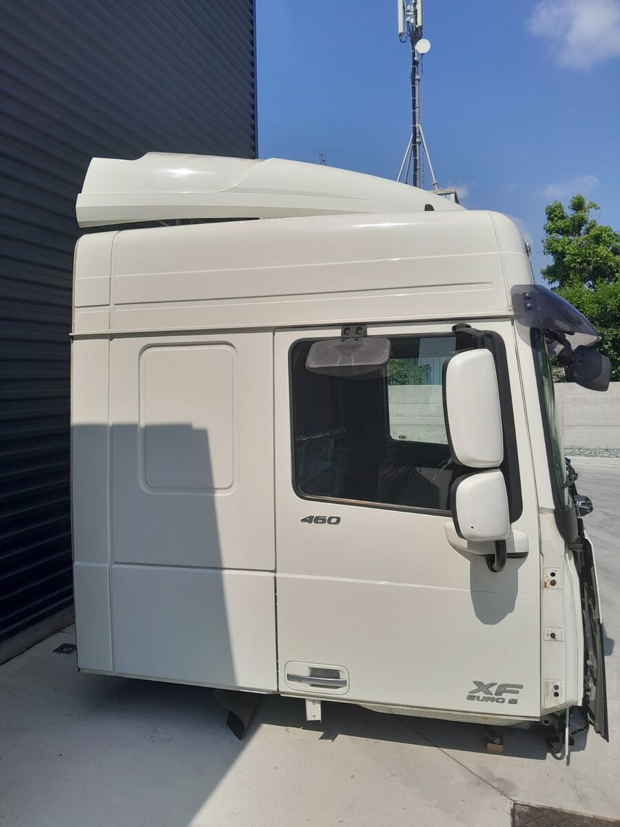 cabina per camion DAF XF106