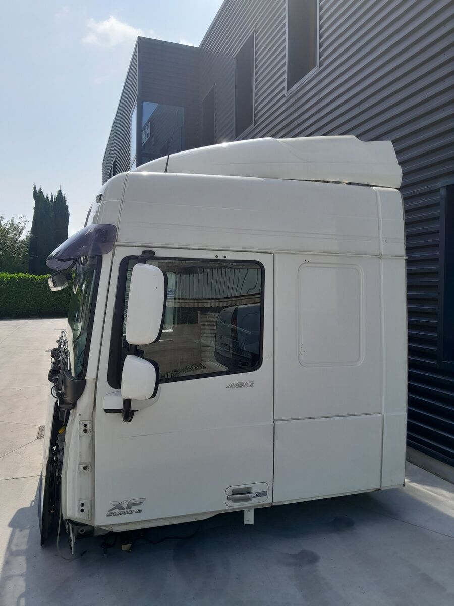 cabina per camion DAF XF106