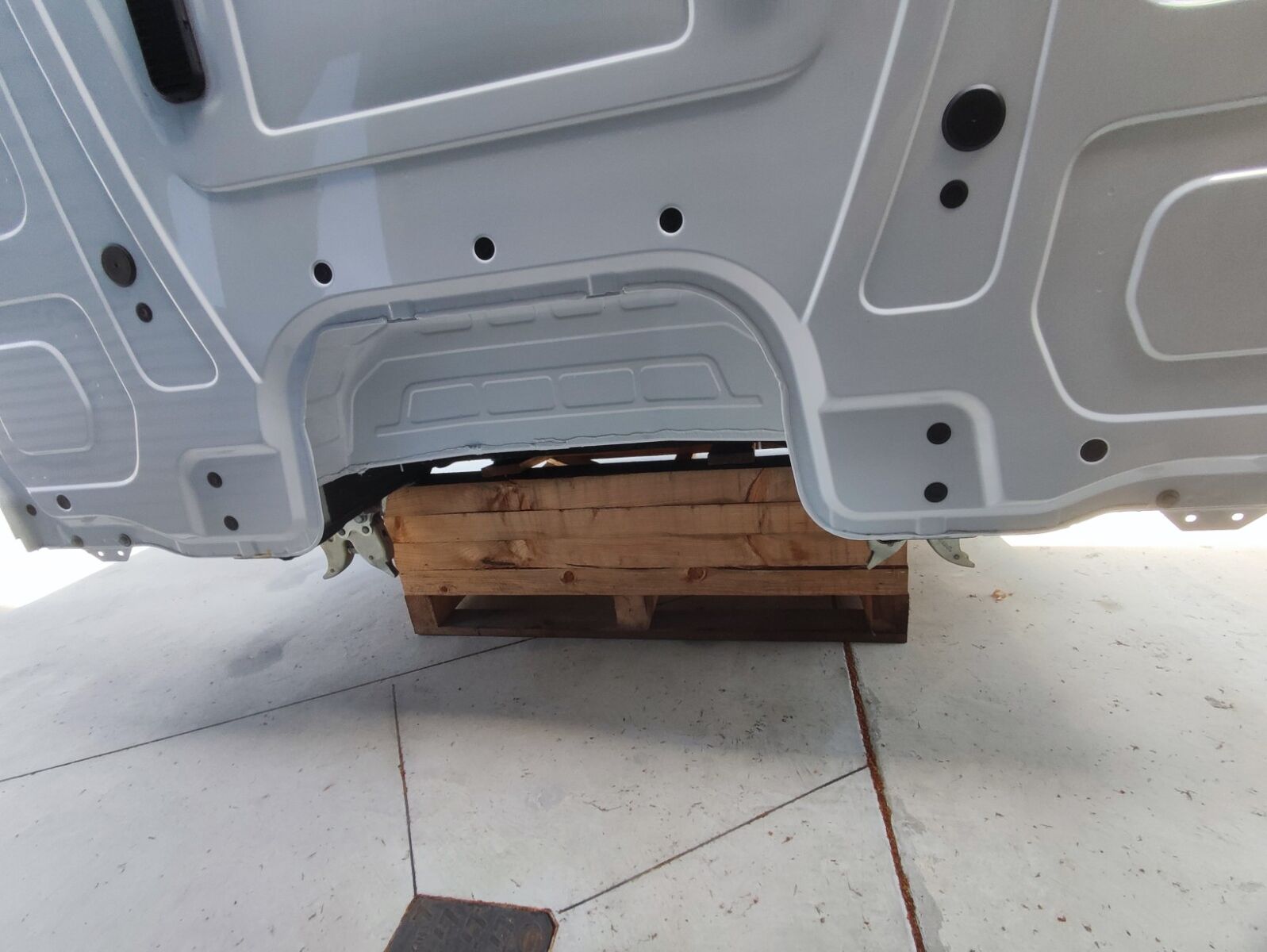 cabina MERCEDES-BENZ AROCS ACTROS 2300mm M TYPE 170mm ENGINE TUNNEL per camion MERCEDES-BENZ MP4 EURO 6