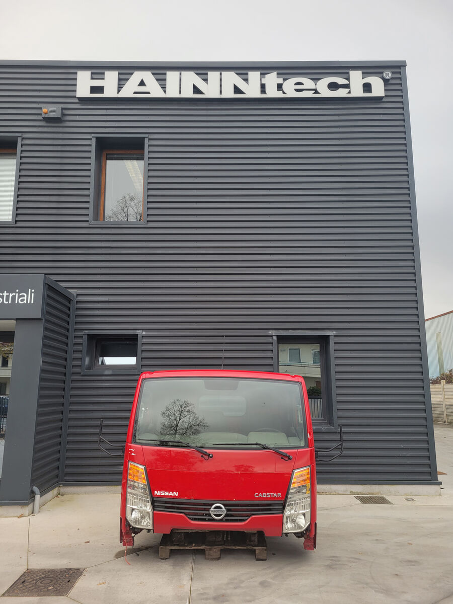 cabina NISSAN CABSTAR 2007 -> per commercial vehicle NISSAN