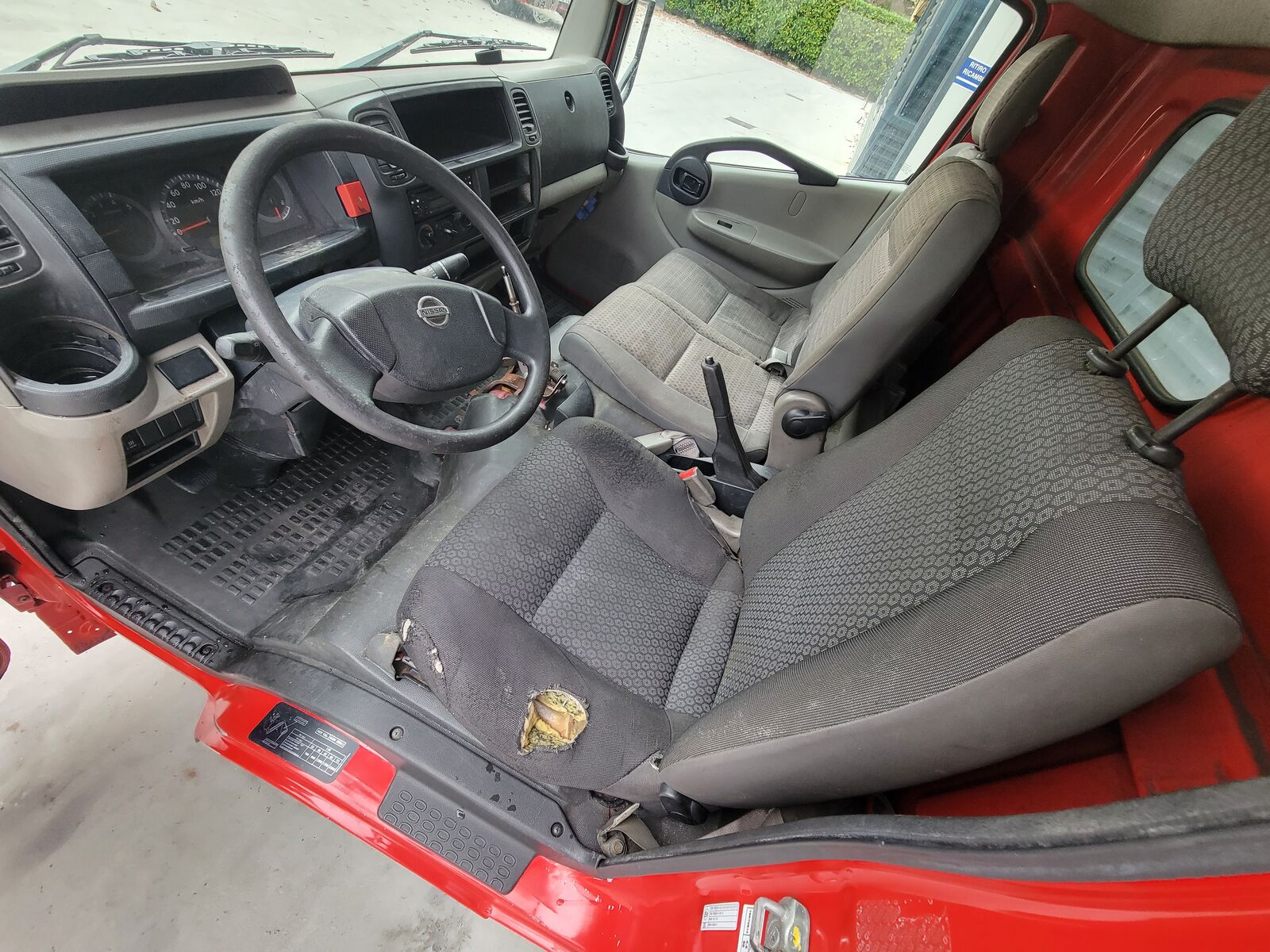 cabina NISSAN CABSTAR 2007 -> per commercial vehicle NISSAN
