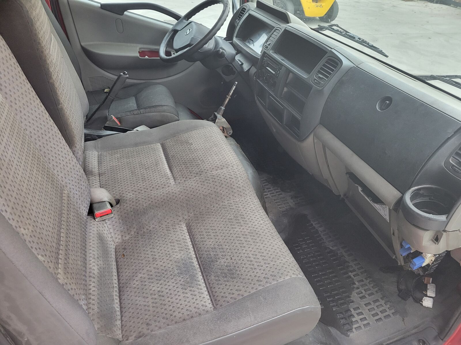 cabina NISSAN CABSTAR 2007 -> per commercial vehicle NISSAN