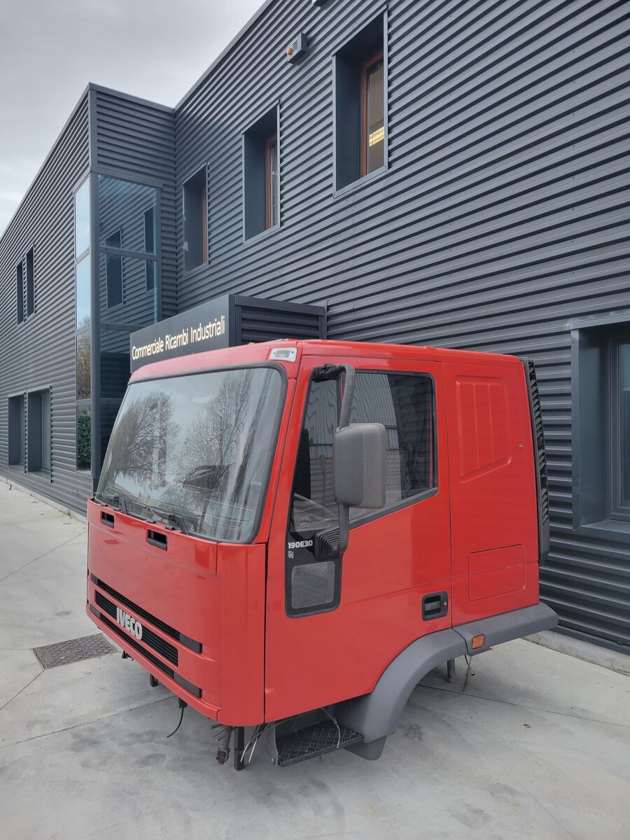 cabina IVECO EUROTECH SLEEPING CAB per camion IVECO