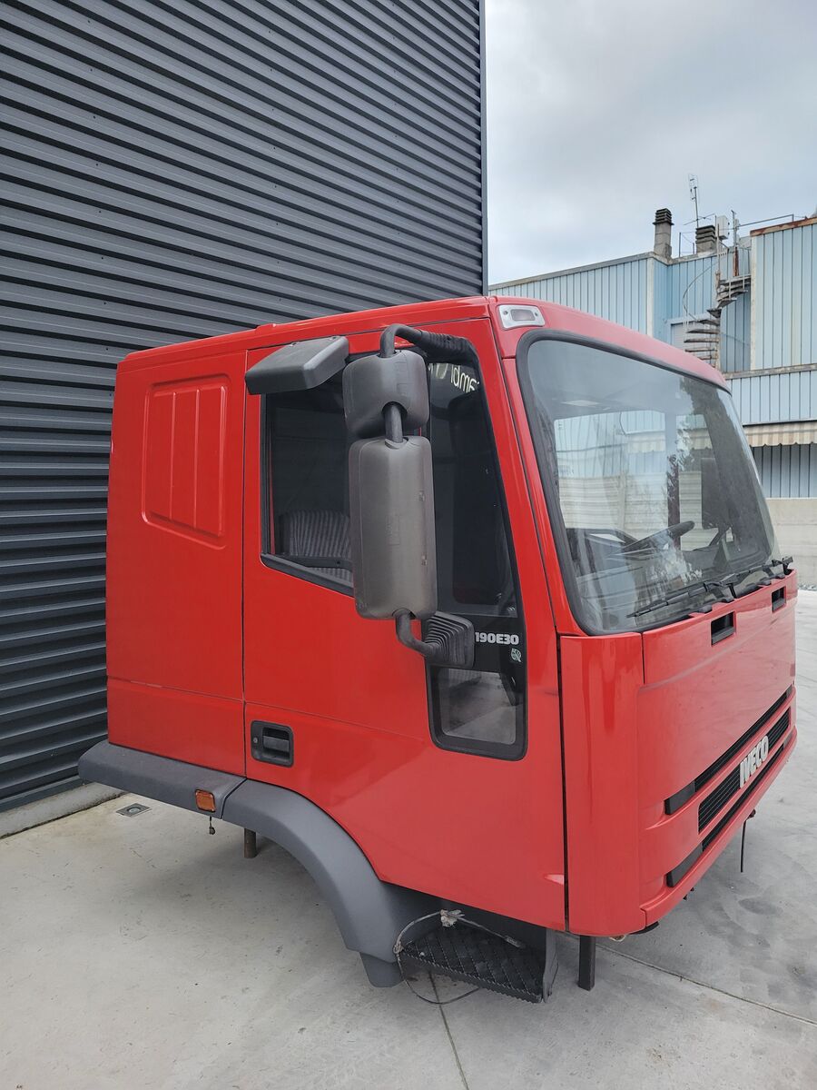 cabina IVECO EUROTECH SLEEPING CAB per camion IVECO