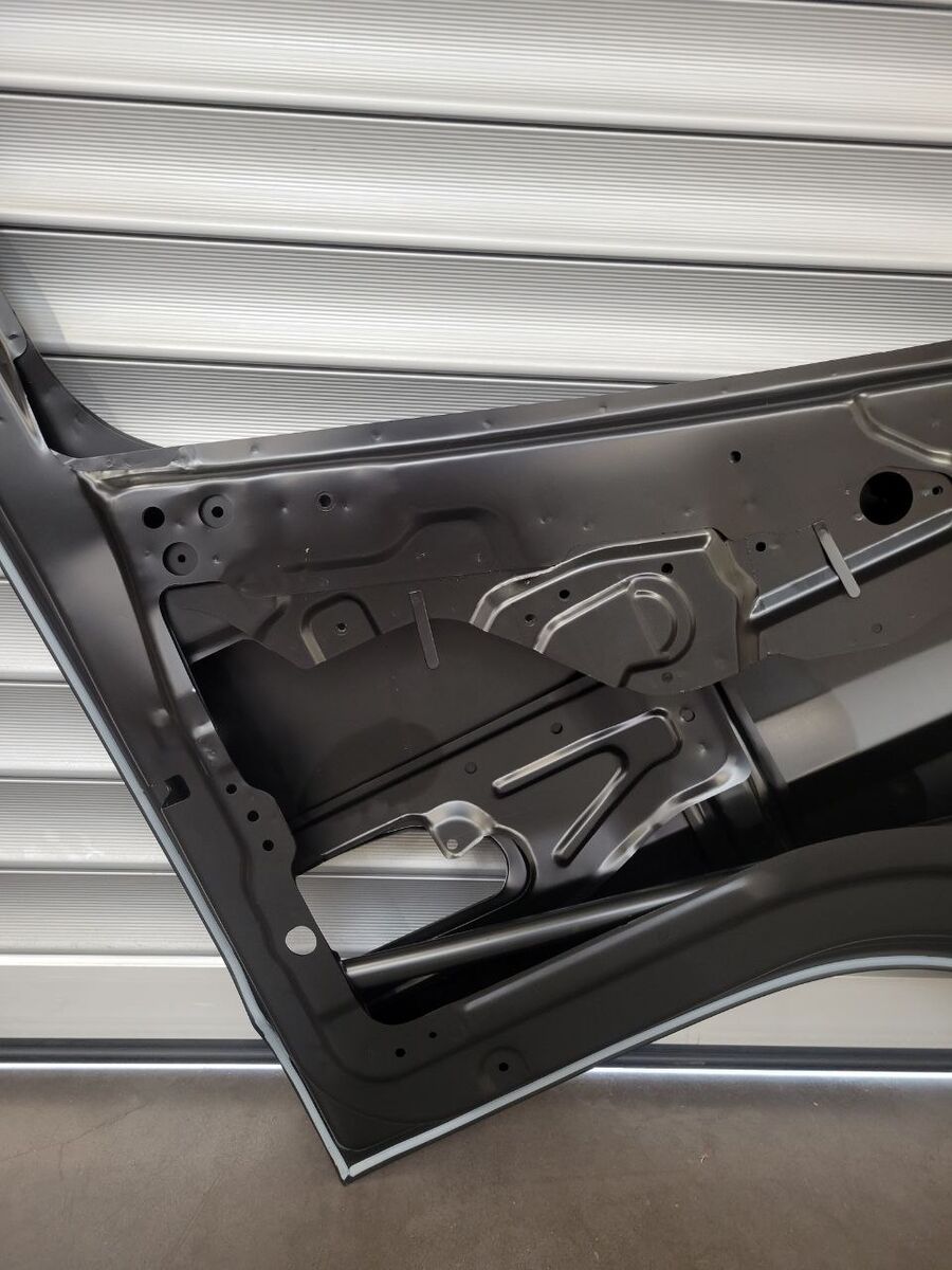 porta MITSUBISHI FUSO " S " LH SIDE 2014 - 2021 per commercial vehicle Mitsubishi Fuso