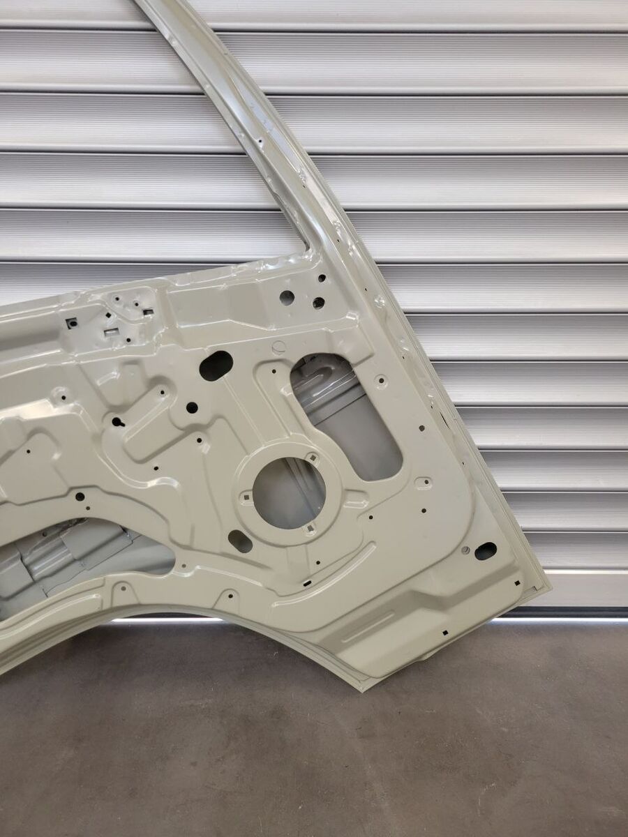 porta ISUZU LH SIDE - N - P - L - NPR - NNR - NKR - NQR - M21 - L35 per commercial vehicle ISUZU