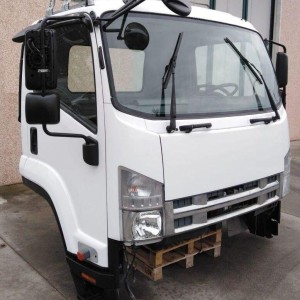 cabina ISUZU F SERIES WIDE 2400mm Euro 5 Euro 6 per camion ISUZU