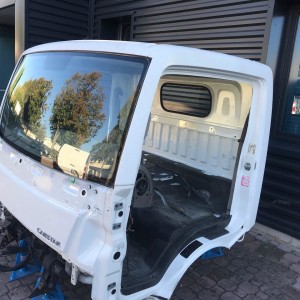 cabina NISSAN CABSTAR - NT400 2007 -> per camion NISSAN